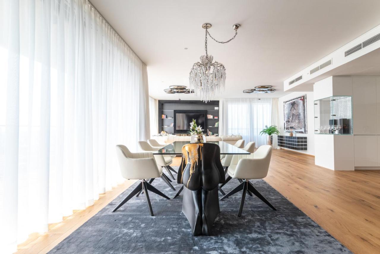 Exclusive 2Br Skyline Penthouse By Hm Apartment Vienna Exterior photo