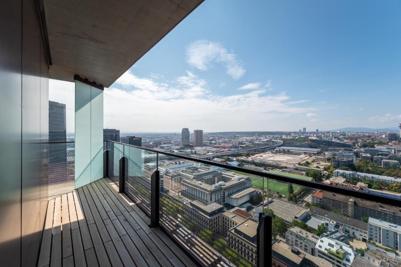 Exclusive 2Br Skyline Penthouse By Hm Apartment Vienna Exterior photo